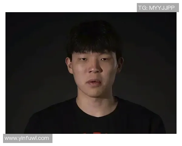 仅打4分20秒枯坐板凳三节！杨瀚森纯纯饮水机 球迷呼声再高0作用